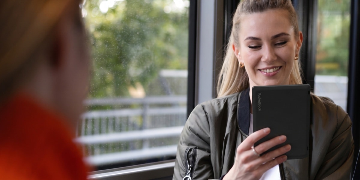 PocketBook Verta e Verta Color: E Ink em tons de cinzento ou a cores à escolha, painel traseiro substituível para personalização com cores 